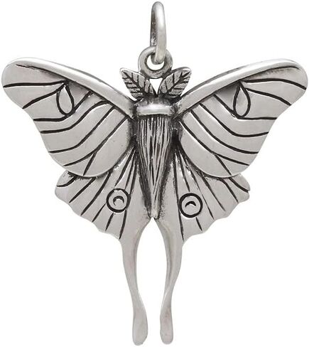 قلادة من الفضة الاسترليني على شكل فراشة، 18 بوصة in Kuwait