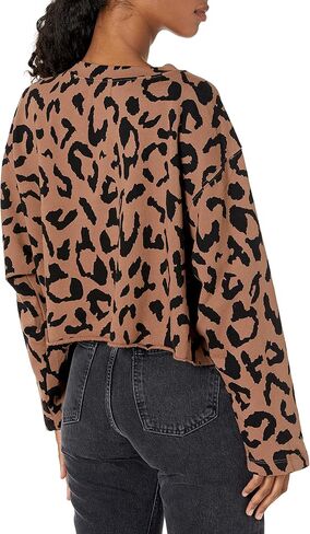 Velvet by Graham & Spencer Women's Trinity Bengal Fleece Sweatshirt in Saudi Arabia