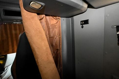 International lt rh prostar Lonestar Truck Sleeper Curtains Prestige-Line Brown in Saudi Arabia