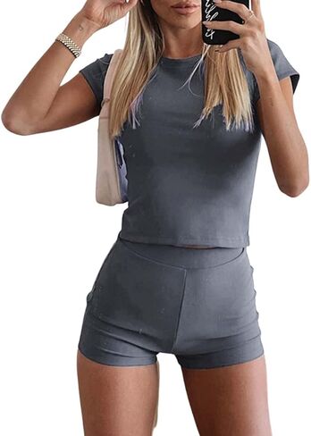 ملابس نسائية مكونة من قطعتين بأكمام قصيرة وقميص ضيق وقميص علوي عالي الخصر للتمرين مجموعات ملابس الشارع in Kuwait