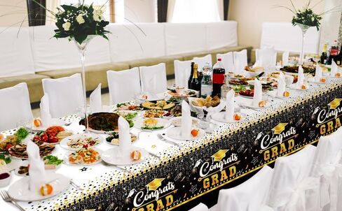 3 قطع من مفارش طاولة التخرج، أغطية طاولات Gongrats Grad، مفارش مائدة لحفلات التخرج للاستعمال مرة واحدة، ديكورات حفلات التخرج باللونين الأسود والذهبي، أغطية طاولة من الألومنيوم لفئة 2024 لتزيين حفلات التخرج in Kuwait