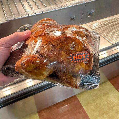 ملصقات ملصقات "HOT" برتقالية زاهية - عالية التباين، عالية اللصق، مثالية لمحلات السوبر ماركت والمتاجر الصغيرة والمقاهي والمؤسسات الغذائية - عدد 1000 لفة من الملصقات بحجم 1 1/2 بوصة × 5/8 بوصة in Kuwait