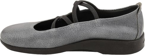 أركوبيديكو فيجاس للنساء in Kuwait