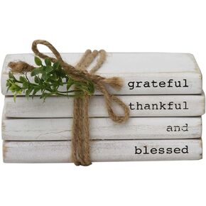 كتب خشبية مزخرفة - كتب مكدسة من الخشب المطلي باللون الأبيض مربوطة بخيوط وخضراء، ديكور مزرعة حديث للرف أو الرف، 5.9 بوصة عرض × 3.8 بوصة ارتفاع × 2.6 بوصة عمق in Kuwait