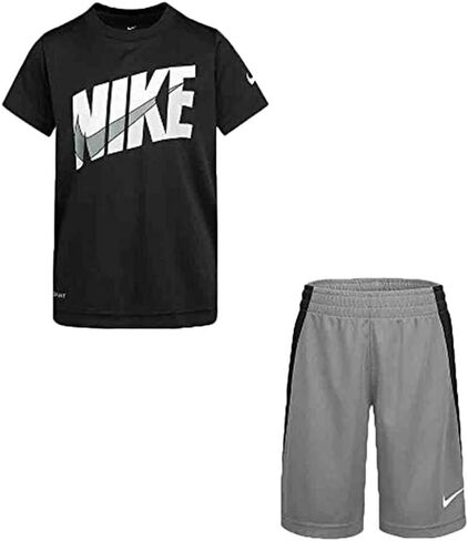 طقم تي شيرت وشورت رياضي من Nike للأولاد الصغار، قمصان وتي شيرتات رياضية مقاس 3T، اللون: أسود/أبيض/رمادي in Saudi Arabia