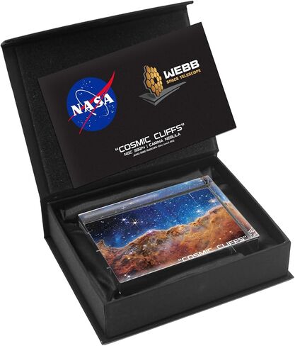 مجموعة هدايا من Infusion NASA Hubble Space Telescope Landscape Crystal ثقالة الورق، 4 بوصة × 3 بوصة، مع بطاقة معلومات in Kuwait