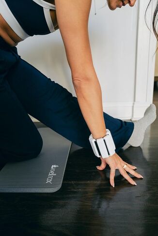 وسادة الركوع - وسادة ركبة لليوجا مضادة للانزلاق - وسادة توازن إسفنجية لحماية المفاصل - بساط ركبة للتمرين - ملحقات اليوجا - رمادي (24 بوصة × 10 بوصة × 5/8 بوصة) in Kuwait