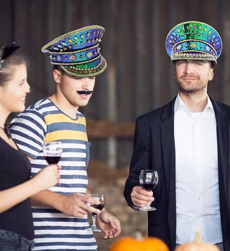 قبعة Steampunk باللون الأزرق، قبعة معدنية من حجر الراين in Kuwait