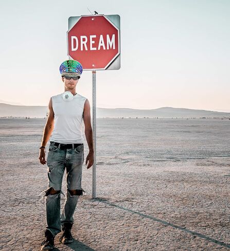 قبعة Steampunk باللون الأزرق، قبعة معدنية من حجر الراين in Kuwait