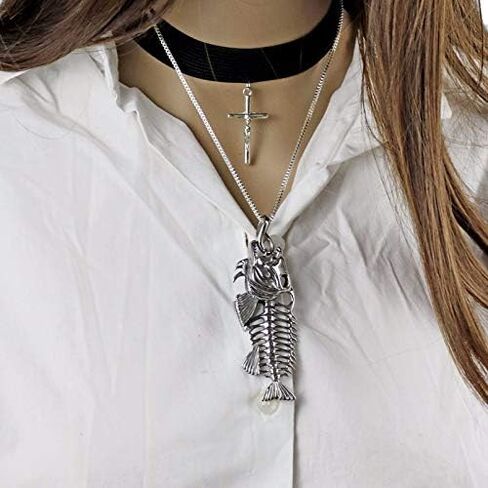 QIAN0813 Stainless Steel Fish Bone Fishing Hook Pendant Necklaces Hollow Fish Skeleton Necklace for Men Boys Gothic Jewelry in Saudi Arabia