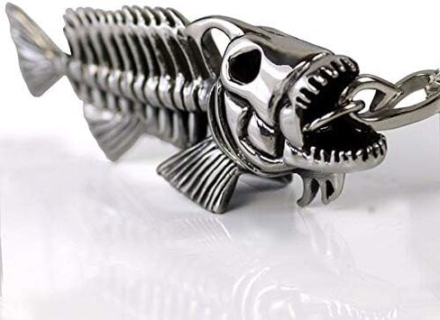 QIAN0813 Stainless Steel Fish Bone Fishing Hook Pendant Necklaces Hollow Fish Skeleton Necklace for Men Boys Gothic Jewelry in Saudi Arabia