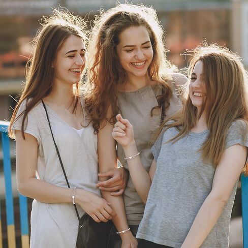 3 قطع من الأساور المتطابقة للأخوات - سوار على شكل قلب مطلي بالفضة قابل للتعديل بطول 7 بوصة + 2 بوصة in Kuwait