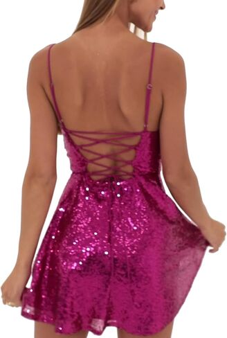 فستان نسائي قصير مزين بالترتر اللامع وحزام سباغيتي بدون ظهر على شكل حرف A من الخلف مجوف بخصر عالٍ فستان أنيق للحفلات in Kuwait