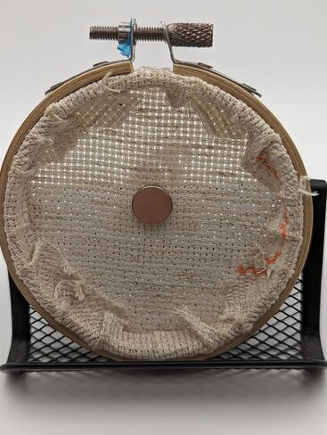 Dragon's Horde Magnetic Needle Minder in Kuwait