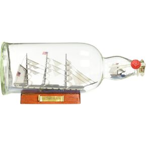 نموذج سفينة هامبتون بحري USS دستور في زجاجة زجاجية، 27.94 سم، بني in Kuwait