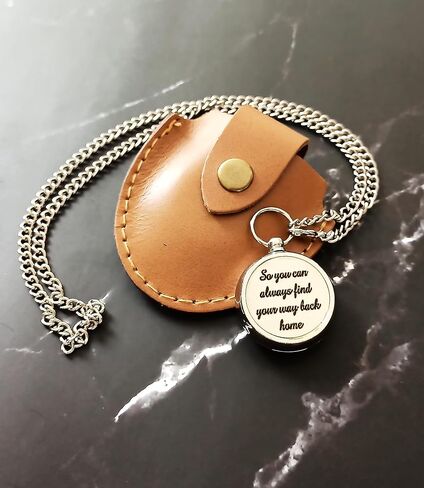 لذلك يمكنك دائمًا العثور على طريق العودة إلى المنزل بوصلة محفورة، هدايا رومانسية له/لها، بوصلة بدون نك للزوج، بوصلة هدية للذكرى السنوية in Kuwait