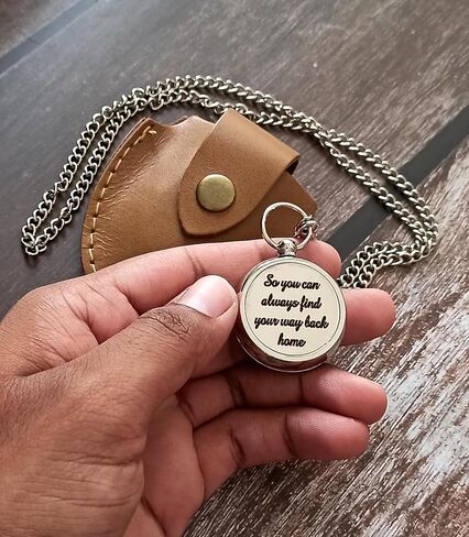 لذلك يمكنك دائمًا العثور على طريق العودة إلى المنزل بوصلة محفورة، هدايا رومانسية له/لها، بوصلة بدون نك للزوج، بوصلة هدية للذكرى السنوية in Kuwait