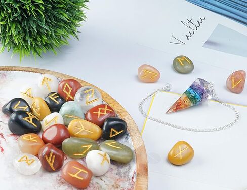 مجموعة أحجار رونية منقوشة من أحجار شاكرا المختلطة (25 قطعة) 950+ قيراط مع حروف أبجدية فوثارك القديمة ومجموعة شفاء للتأمل والتأمل من سبعة شاكرا البندول الحجم: 15-20 ملم in Kuwait