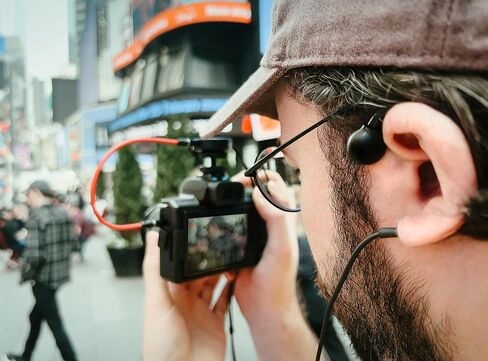 ميكروفون فيديو بكلتا الأذنين SP15V - يسجل صوتًا مكانيًا بزاوية 360 درجة على كاميرات DSLR والكاميرات عديمة المرآة وASMR in Saudi Arabia