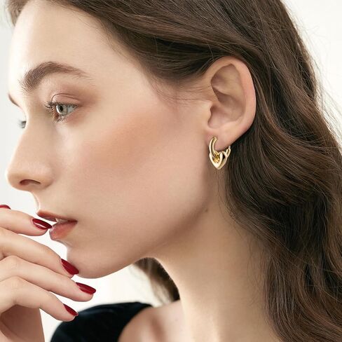 LAXPICOL جميل الذهب القلب كليب على هوب أقراط للنساء الفتيات 14K مطلية بالذهب غير مثقوب أقراط أنبوب الأطواق in Kuwait