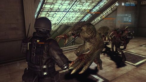 Resident Evil Revelations Collection - Standard Edition - Nintendo Switch in Saudi Arabia