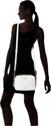 حقيبة كروس صغيرة بشعار GUESS Factory Kolt بسحاب مزدوج in Saudi Arabia