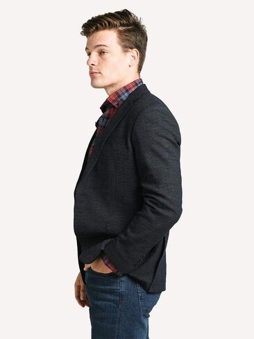Rodd & Gunn Men's Haldon in Saudi Arabia