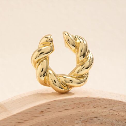 أقراط ذهبية وفضية مكتنزة غير مثقوبة أقراط دائرية مكتنزة للنساء والفتيات مشبك غضروف الأذن كهدية مجوهرات in Kuwait