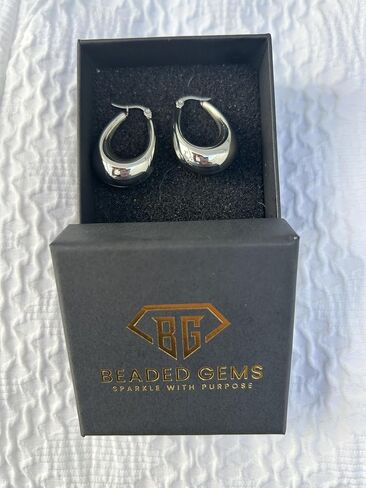 Chunky Oval/Round Smooth/Helix/Twist 18K Gold/Silver Hoops Earrings in Saudi Arabia