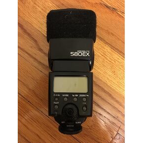 Used Canon 580EX Speedlite