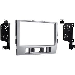 Metra Electronics 95-7361S Double DIN Dash Kit for Select 2010-2012 Hyundai Santa Fe Vehicles (Silver)