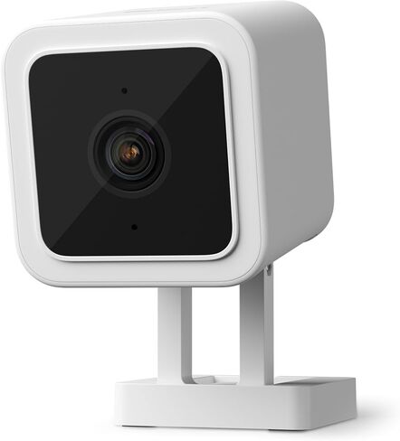 Roku Outdoor Camera for Home Security - IP65 Weather Resistance Wireless Security Camera with 1080p HD Night Vision, Works with Alexa & Google, Motion Detection - 90-Day Subscription Included, White in Saudi Arabia