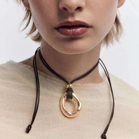 قلادة بوهو مكتنزة للنساء أنيقة 14K مطلية بالذهب قلادة صيفية للشاطئ من الجلد الصناعي للنساء والرجال in Kuwait