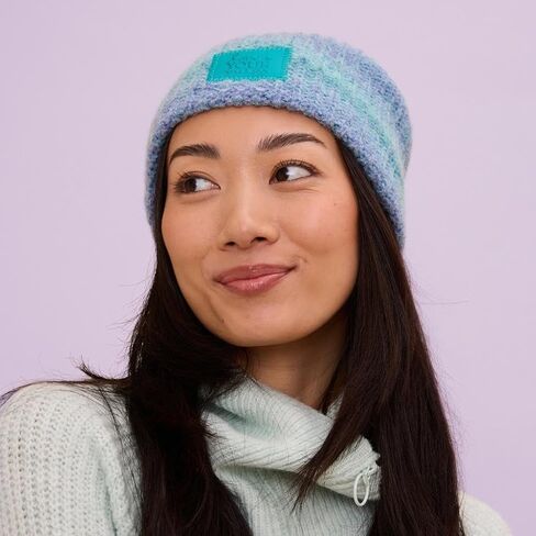 Love Your Melon Northern Lights Unisex Beanie, Winter Hats for Men & Women, Lined Knit Warm Thick Skully in Saudi Arabia