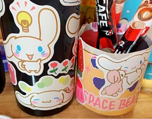 مجموعة هدايا Cinnamoroll Merchandise Stuff للفتيات، ملحقات كلب سينامو اللطيفة بما في ذلك حقيبة ظهر برباط، حبل شارة، سلسلة مفاتيح لطيفة، حامل هاتف، قلادة، سوار ساحر، ملصقات in Kuwait