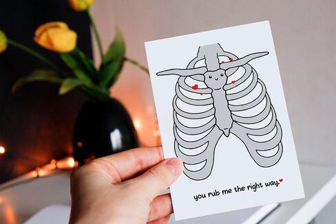 بطاقة You Rub Me The Right Way - بطاقة الفرك القصية - هدية بطاقة طب الطوارئ للطبيب والممرضة - بطاقة طبية لعيد الحب - بطاقة طبية لطيفة - بطاقة تورية طبية - بطاقة قفص ضلع - بطاقة تهنئة in Saudi Arabia