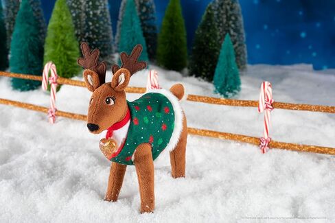 مجموعة سترة عيد الميلاد Elf on the Shelf Elf Pets - سترة مريحة ذات وجهين لحيوانك الأليف القزم - تتضمن 3 رقع احتفالية in Saudi Arabia
