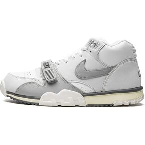 Nike mens Sneaker