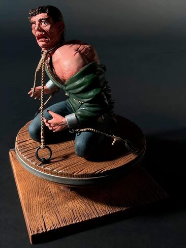 Doll & Hobby The Hunchback of Notre Dame in Saudi Arabia