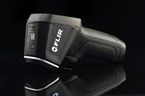 FLIR TG56-2 ميزان حرارة موضعي بالأشعة تحت الحمراء مع قراءات رقمية: لقياسات درجة الحرارة غير المتصلة حتى 2,372 درجة فهرنهايت in Saudi Arabia