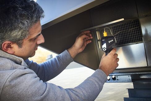 FLIR TG56-2 ميزان حرارة موضعي بالأشعة تحت الحمراء مع قراءات رقمية: لقياسات درجة الحرارة غير المتصلة حتى 2,372 درجة فهرنهايت in Saudi Arabia