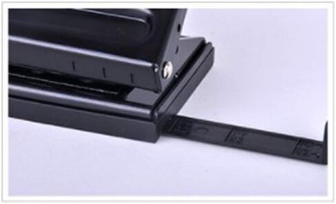 أداة ثقب قابلة للتعديل ذات 6 فتحات لصفحات A5/A6/B7 ذات ست حلقات - سعة 6 أوراق - قطر الفتحة 6 مم (أسود) in Kuwait