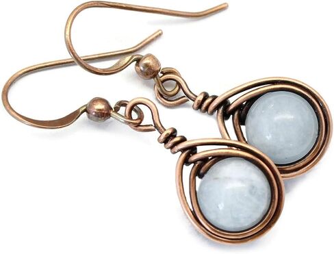 أقراط نحاسية صلبة مصنوعة يدويًا بأحجار كريمة من الزبرجد (نحاس عتيق، قطرة 1 بوصة) in Kuwait