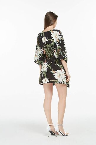 Women's Hawaiian Poncho Luau Dress Wispy Cereus in Saudi Arabia