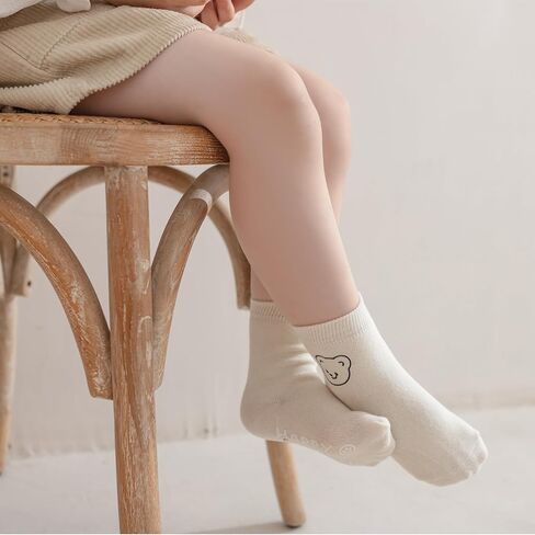 جوارب للأطفال الصغار مع مقابض غير قابلة للانزلاق للأطفال، جوارب قطنية لطيفة مضادة للانزلاق لمدة 1-9 سنوات للأولاد والبنات، عبوة من 6 قطع in Kuwait