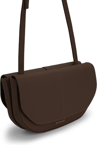 حقائب يد نباتية من Matt & Nat، حقيبة Buda Crossbody، بلون الشوكولاتة (بني) - حقائب وحقائب مصممة، لم يتم الإساءة إلى الحيوانات لتصنيعها، ولم يتم الإساءة إلى الحيوانات في تصنيعها، وإعادة التدوير in Kuwait