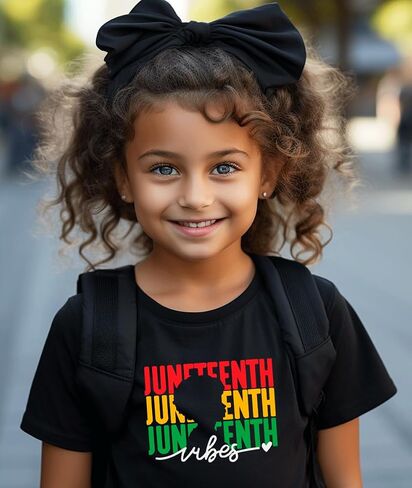 تي شيرت للأطفال الصغار من الأولاد والبنات Juneteenth بأكمام قصيرة باللون الأسود ليوم الحرية للأطفال in Saudi Arabia