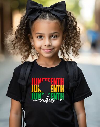 تي شيرت للأطفال الصغار من الأولاد والبنات Juneteenth بأكمام قصيرة باللون الأسود ليوم الحرية للأطفال in Saudi Arabia