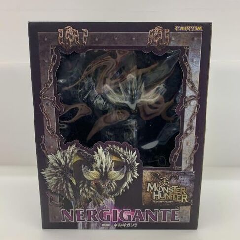 تمثال وحش هنتر بضائع Nergigante - عالم نموذج المبدع: هدايا قابلة للجمع: 12.5 بوصة in Kuwait