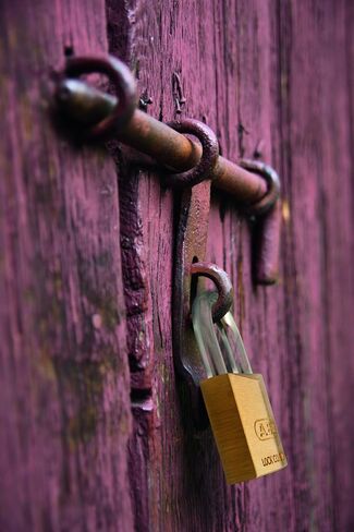 ABUS 75/30 قفل نحاسي بمفتاح مختلف in Saudi Arabia